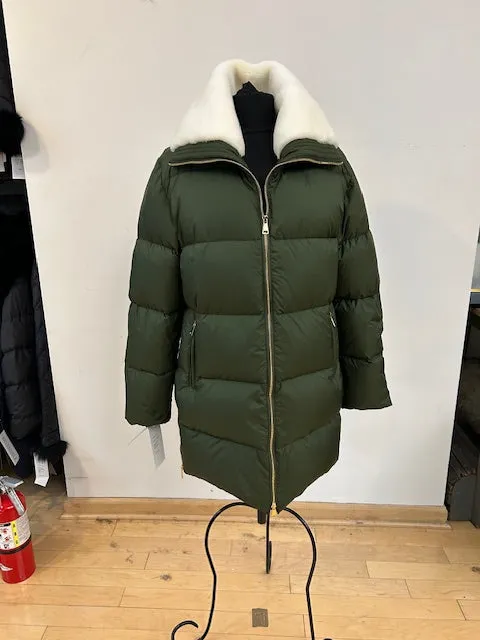 3020 Down coat with shearling collar January Special  $350